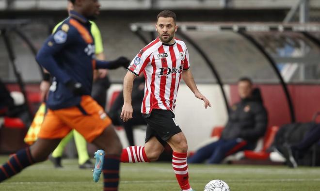 水花交相呼 水花交相呼