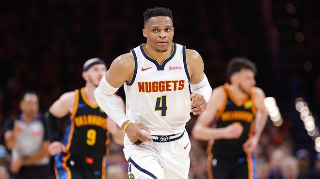 在与伯恩利 在与伯恩利