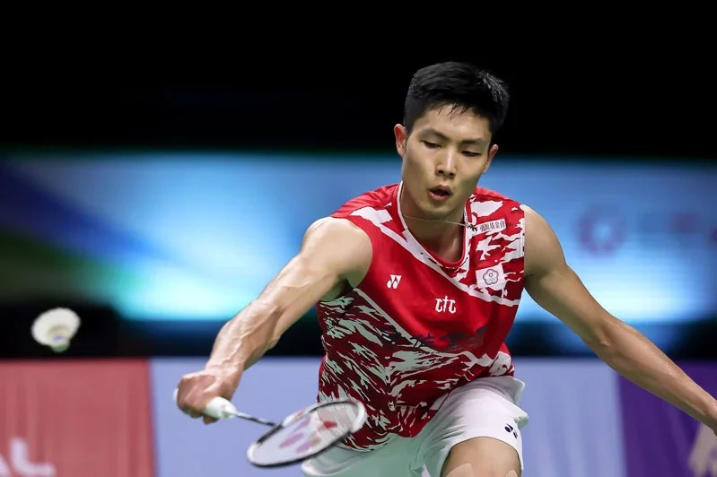 队员们通过 队员们通过