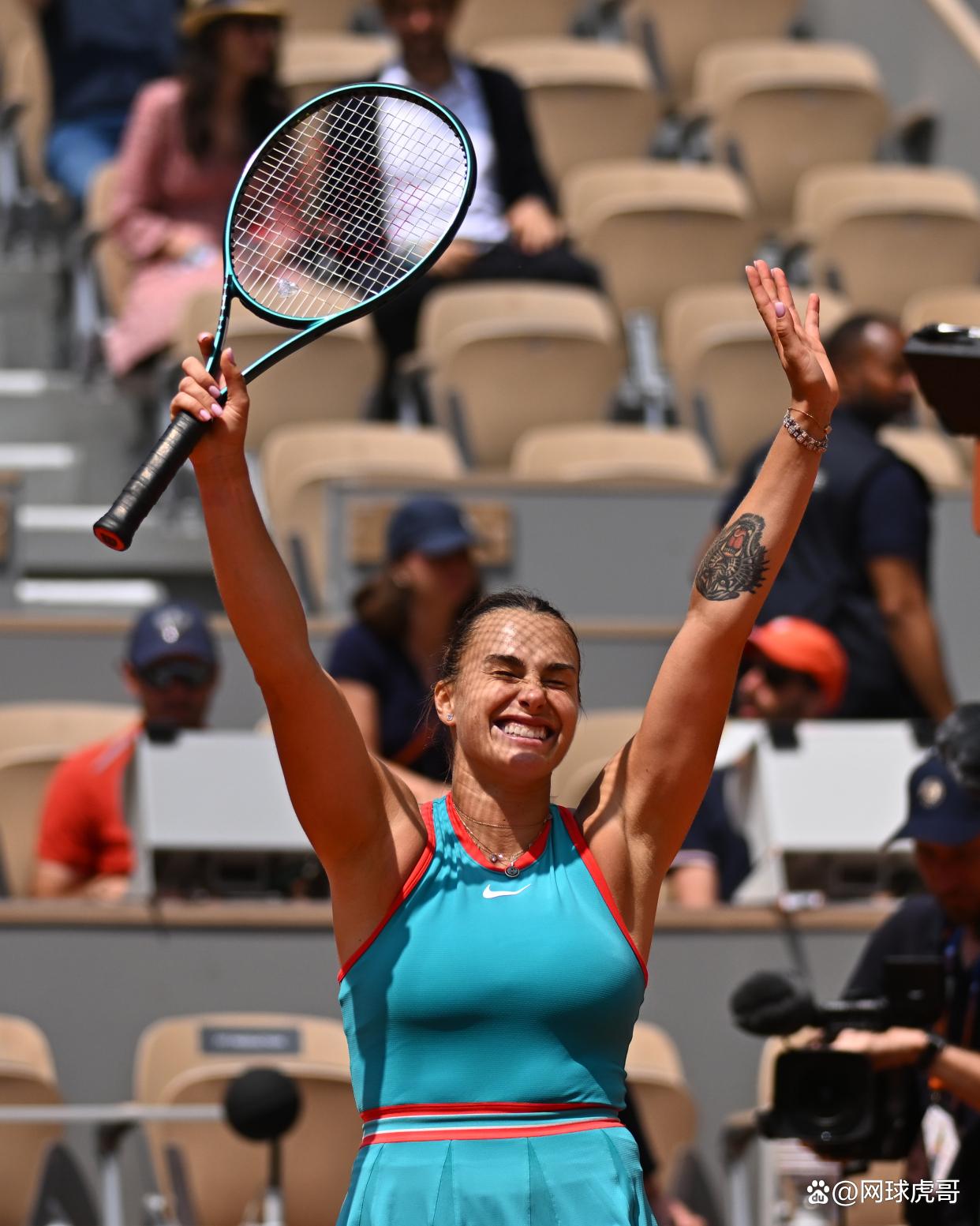 亚历山大发 亚历山大发