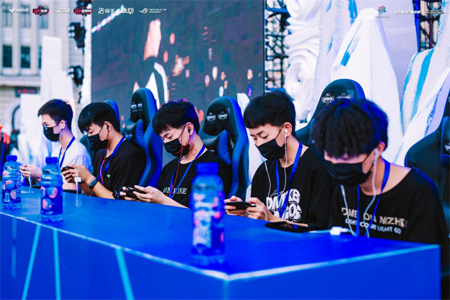 他总能为队 他总能为队